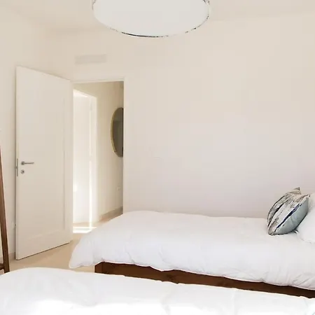 Villa Designer With 4 Bedrooms Stunning Views In Puglia
