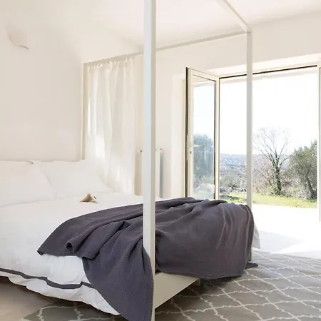Villa Designer With 4 Bedrooms Stunning Views In Puglia *