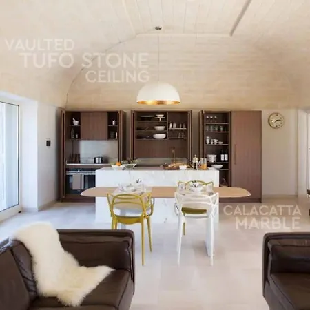 Villa Designer With 4 Bedrooms Stunning Views In Puglia
